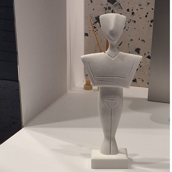 Cycladic Art Real Marble Female figurine of the 'Folded arm' type 9.5in - Image 9